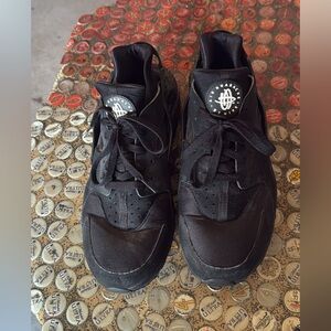 Black Athletic Men's Shoes